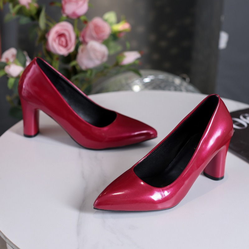 Plus Size Lackleder Pump Heels – Pump Heel Block Bewertung und Preis